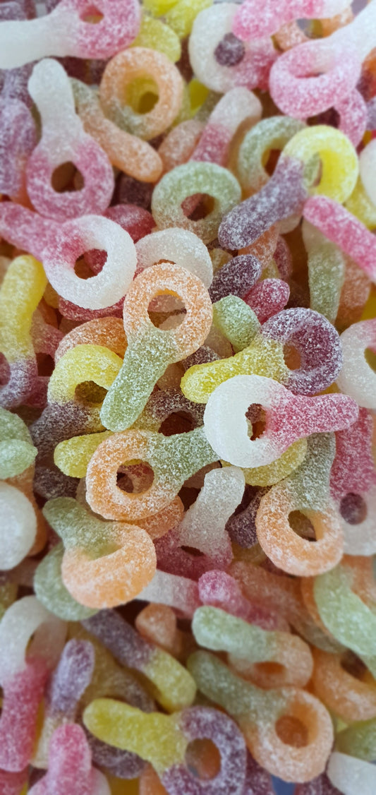 Gelatine-free vegan Sour Dummy pick & mix sweets sold in 400g or 750g bags.