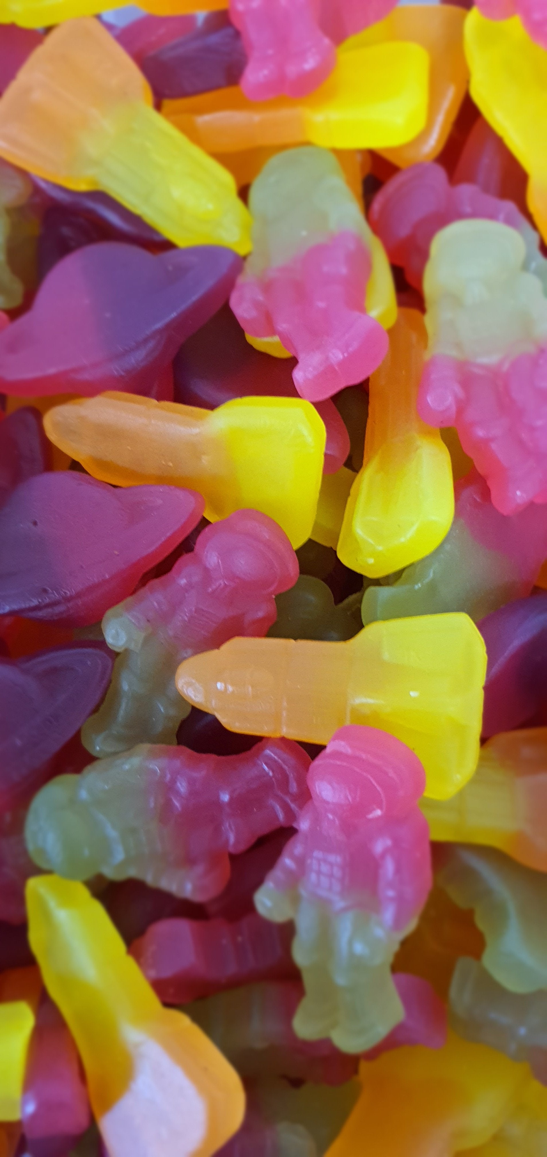 Mixed fruit flavour vegan Space Mix pick & mix sweets. 400g or 750g bag.