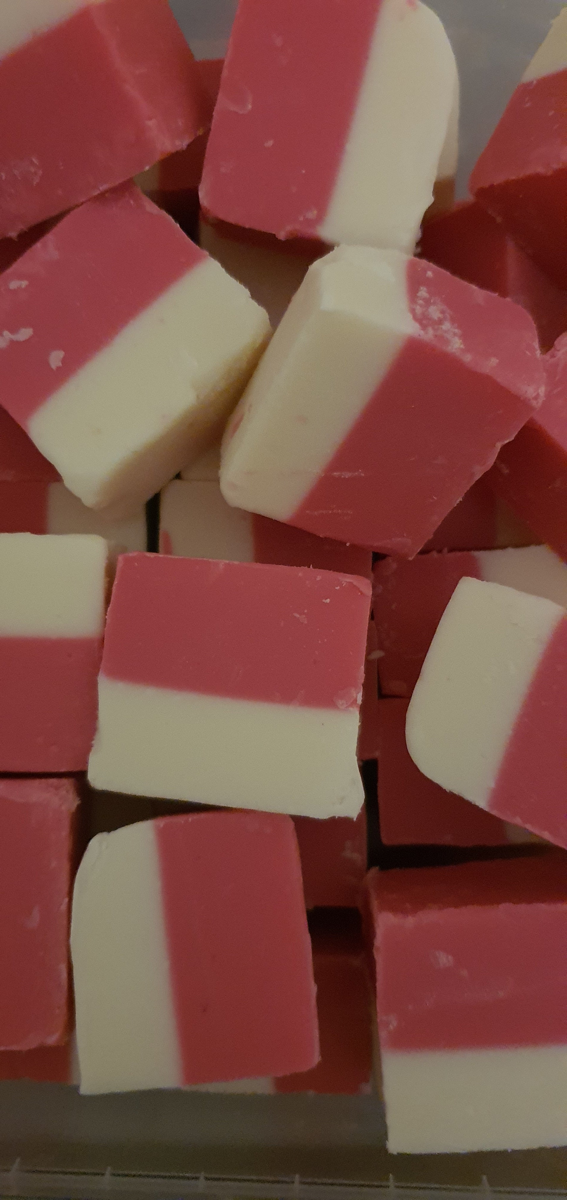 Vegan strawberries & cream flavour dairy free, gluten free fudge